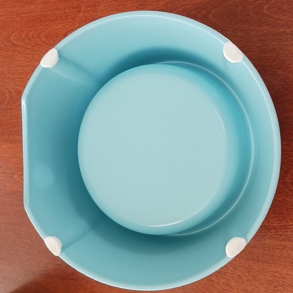 Van Ness Light Blue Cat Bowl - Picture 4 of 7